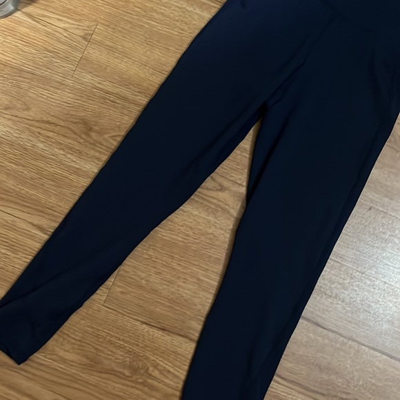 ππͺπ»πβ’ FABLETICS x FULL SEND Vibes β’ π
ππ
- Picture 3 of 11